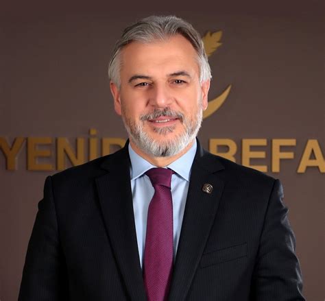 Yeniden Refah Partisi İstanbul Belediye Başkan Adayı Mehmet Altınözün hayatı biyografisi ve İstanbul için vaatleri